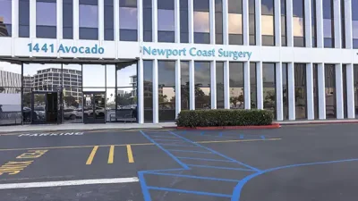 Newport coast surgery center before and after surgery Front of Building